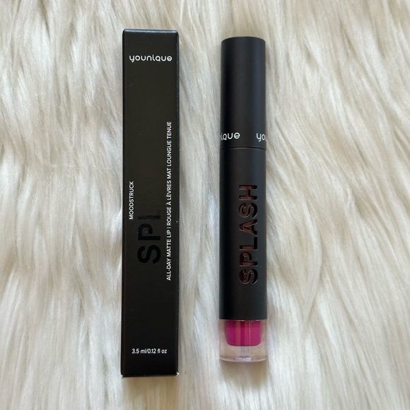 Younique Moonstruck Splash All-Day Matte Lip - Picture 2 of 6